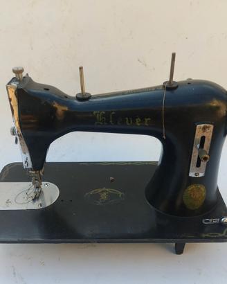 Macchina per cucire vintage