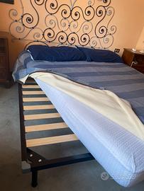 LETTO MATRIMONIALE CON RETE A DOGHE