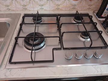 lavello,piano cottura e forno 