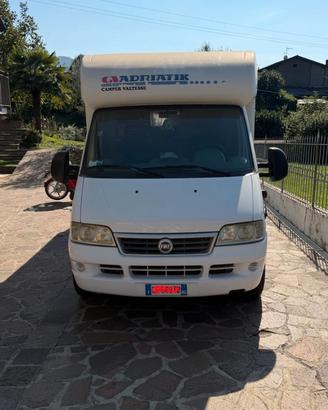 CAMPER SEMINTEGRALE ADRIATIK CORAL 680 DP - FIAT D