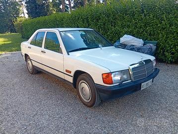 Mercedes Benz 190E