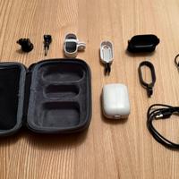 Insta360 GO2 con accessori