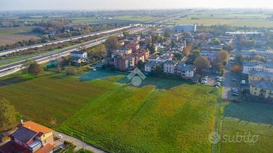 TER. RESIDENZIALE A REGGIO NELL'EMILIA