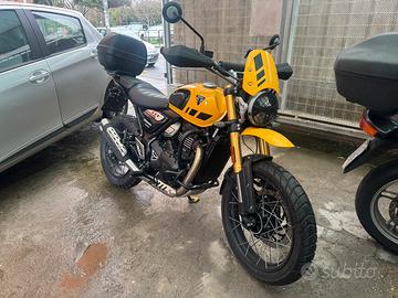 Triumph scrambler 400 xc 2025