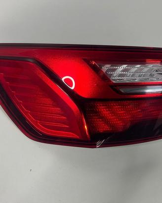 Stop fanale luce led posteriore audi a4 2019 2023