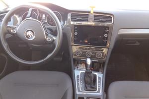 VOLKSWAGEN Golf 7ª serie - 2017