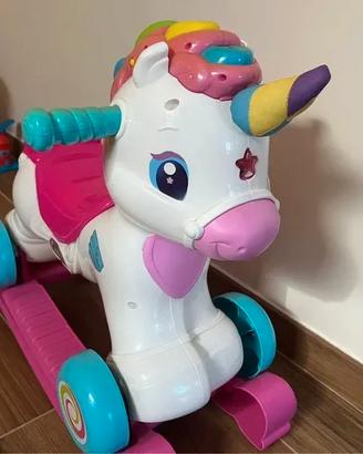 Baby Clementoni Nuvola Dolce Unicorno cavalcabile 