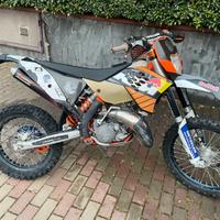 Ktm 125 exc six days 2011