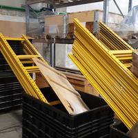 Montanti per scaffali ad incastro