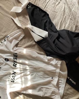 Van Rysel maglia taglia S + salopette taglia M