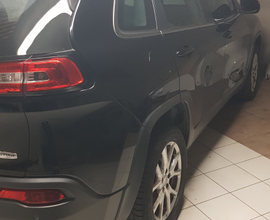 Jeep Cherokee aprile 2017