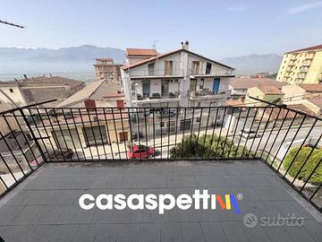 Appartamento di 110 m² con 4 locali a Sala Consili