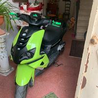 Scooter Peugeot speedfight 4