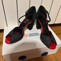 scarpe con tacco a pois