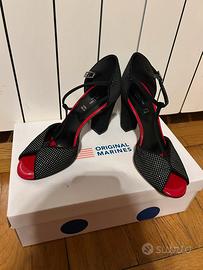 scarpe con tacco a pois