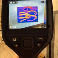 Termocamera FLIR E50 BX con Wi-Fi