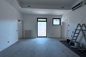 2 LOCALI A BOLTIERE
