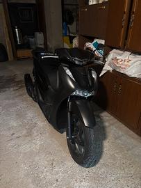 sh 125