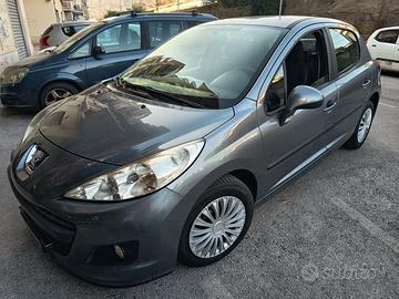 Peuget 207 modello 2011 euro 5 neopatentati!