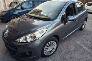 Peuget 207 modello 2011 euro 5 neopatentati!