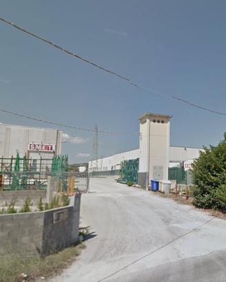 Capannone in zona strategica