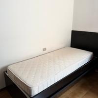 Letto singolo con materasso