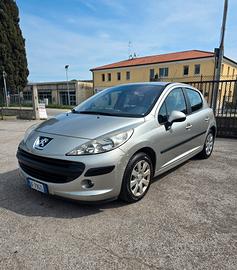 Peugeot 207 1.4 HDi 70CV 5p. ONE Line