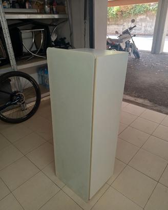 Pensili anta in cristallo color latte