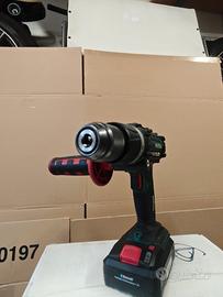 Trapano avvitatore a percussione, tassellatore 