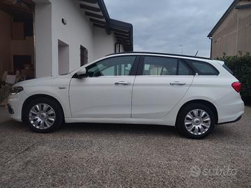 FIAT TIPO 1.6 AUTOMATICA FULL OPTIONAL 