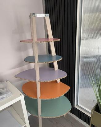 C02- SCAFFALE COLORATO A PIRAMIDE , altezza 150 cm