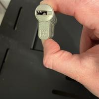 Serratura per porta blindata