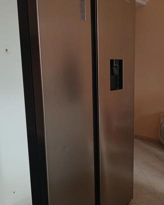 Frigorifero doppia porta Hisense 