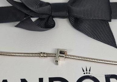 Charm Pandora Originale Lettera F 