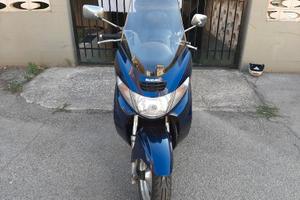 SUZUKI BURGMAN 250