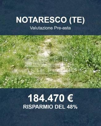 Immobile in asta di 374 m² con box auto a Notaresc