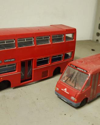 Modellini autobus (guida a destra)