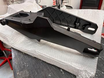 forcellone honda xadv 750 2021-2024