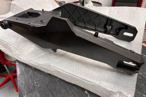 forcellone honda xadv 750 2021-2024