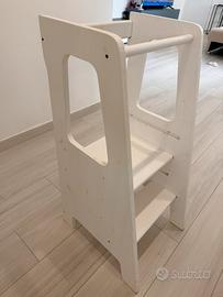 Torre montessoriana in legno