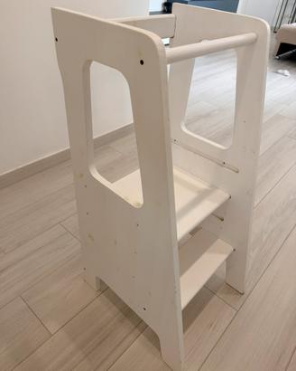 Torre montessoriana in legno