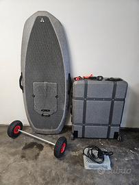 Efoil Waydoo Flyer One con ruote