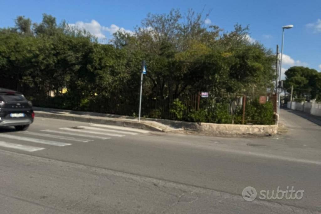 Terreno di 1376 m² a Taranto - Vista 3