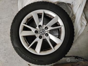 4 gomme Pirelli Winter + Cerchi in lega Volkswagen