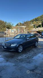 Mercedes C220 uniproprietario