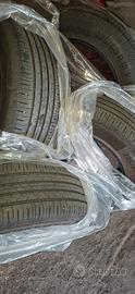  4 gomme 225/60/R18
