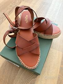 Sandali MINELLI in cuoio, adatti per taglia 39