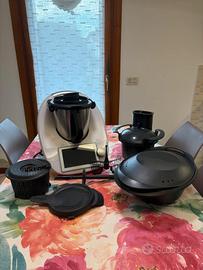 Robot da cucina bimby modello tm6 