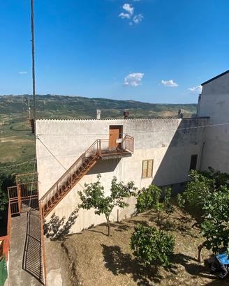 Appartamento in via Santo Ponte Santa Severina