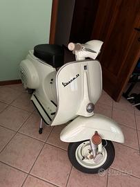 Piaggio Vespa 50 R (V5A1) - 1964